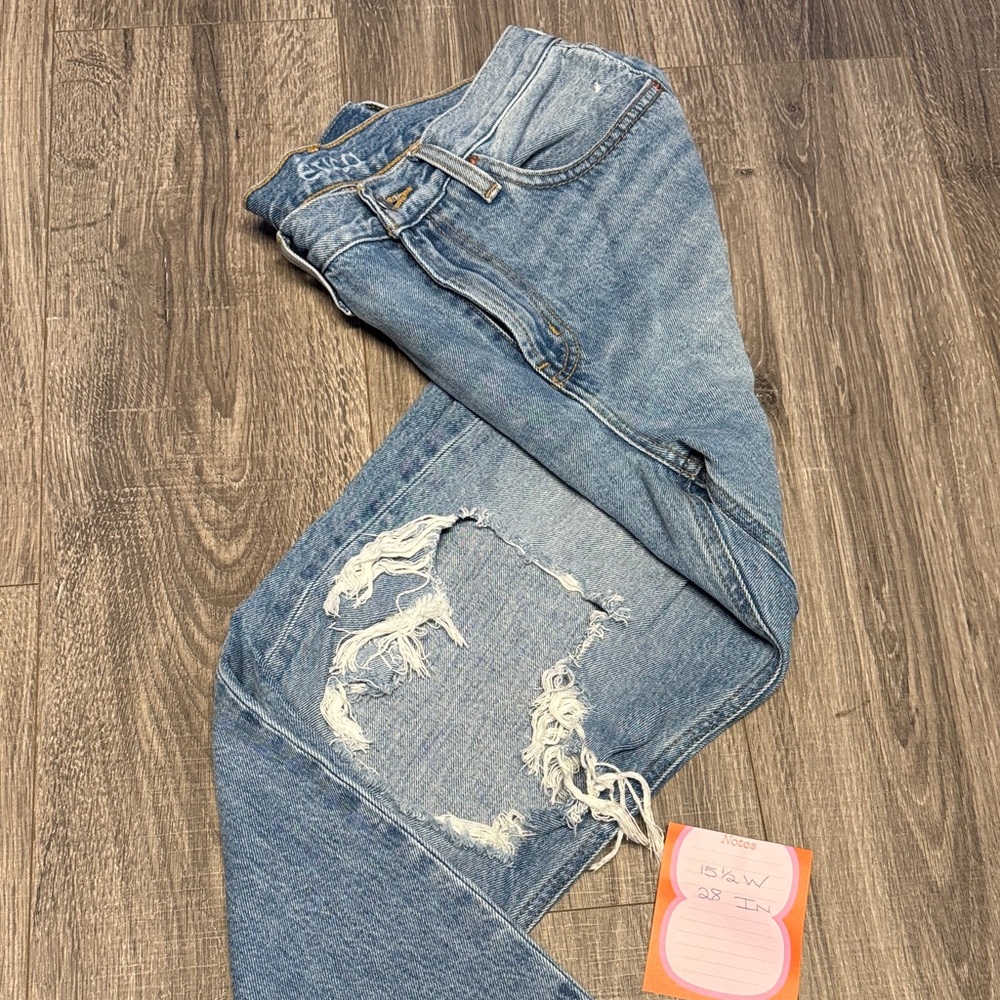 Distressed Boyfriend Jeans by Etica